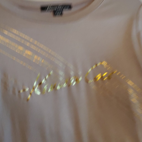 Top - Picture 2 of 4